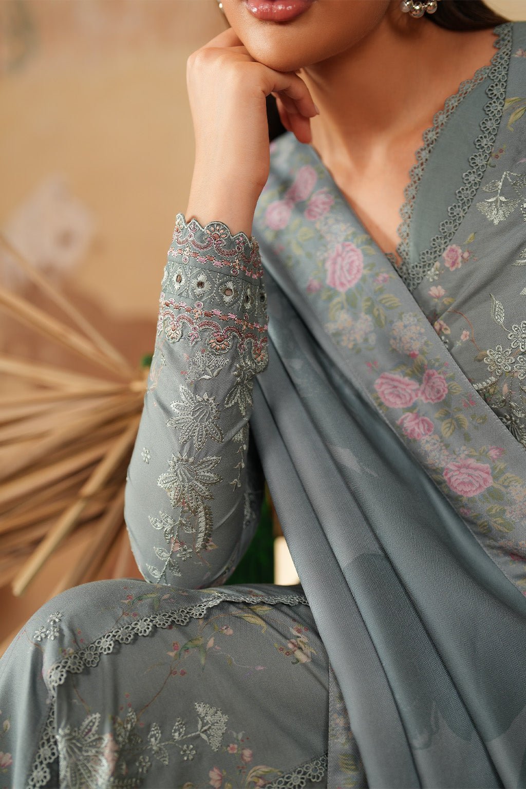 Iznik | Winter 25 | IPF - 10 - is Gray dress from Iznik - Ladies Clothes - Maria Faisal