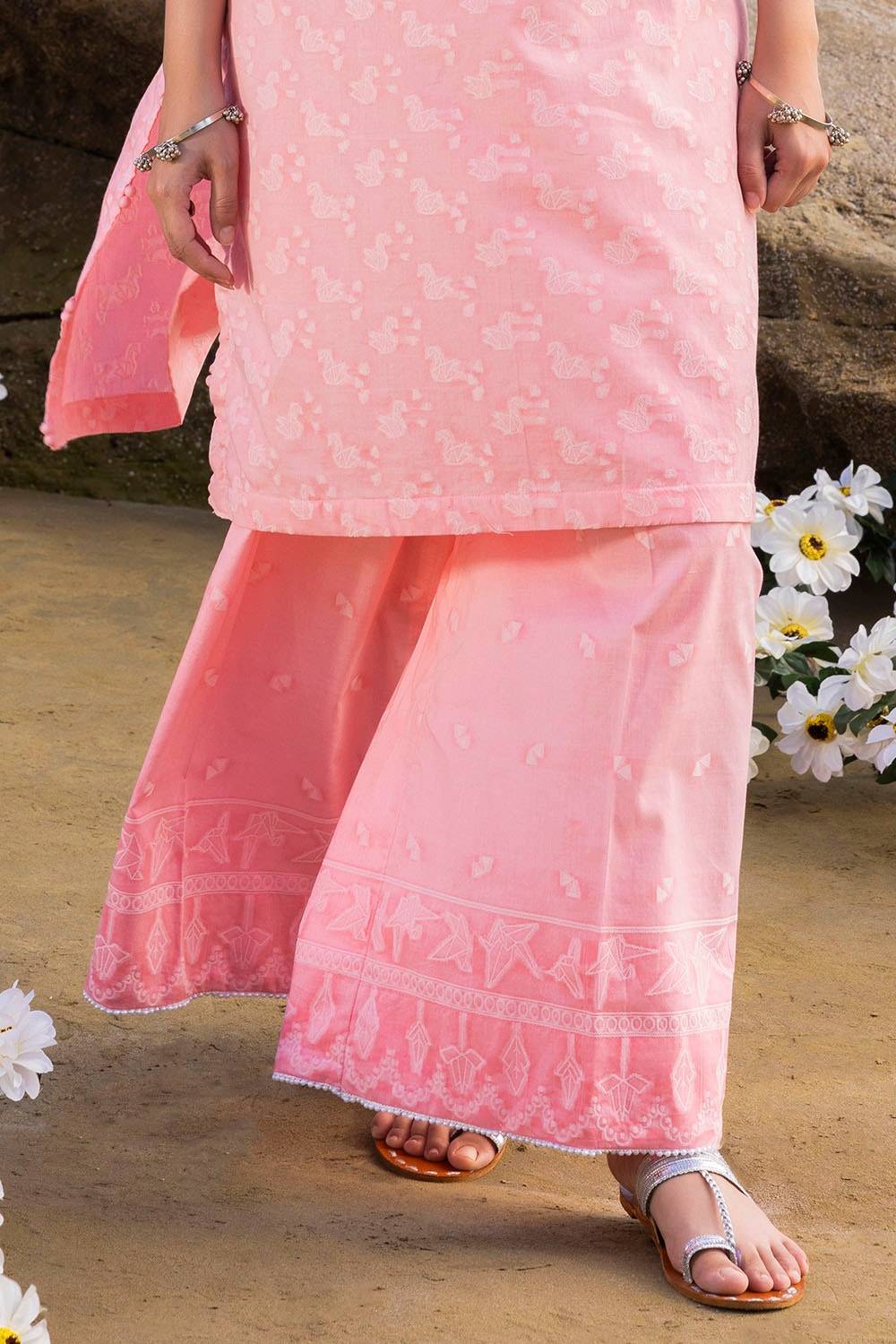 Gul Ahmed | Taara 25 | T-42013 by Maria Faisal - Registered Vendor of : Gul Ahmed - type : - 100% original wedding dresses