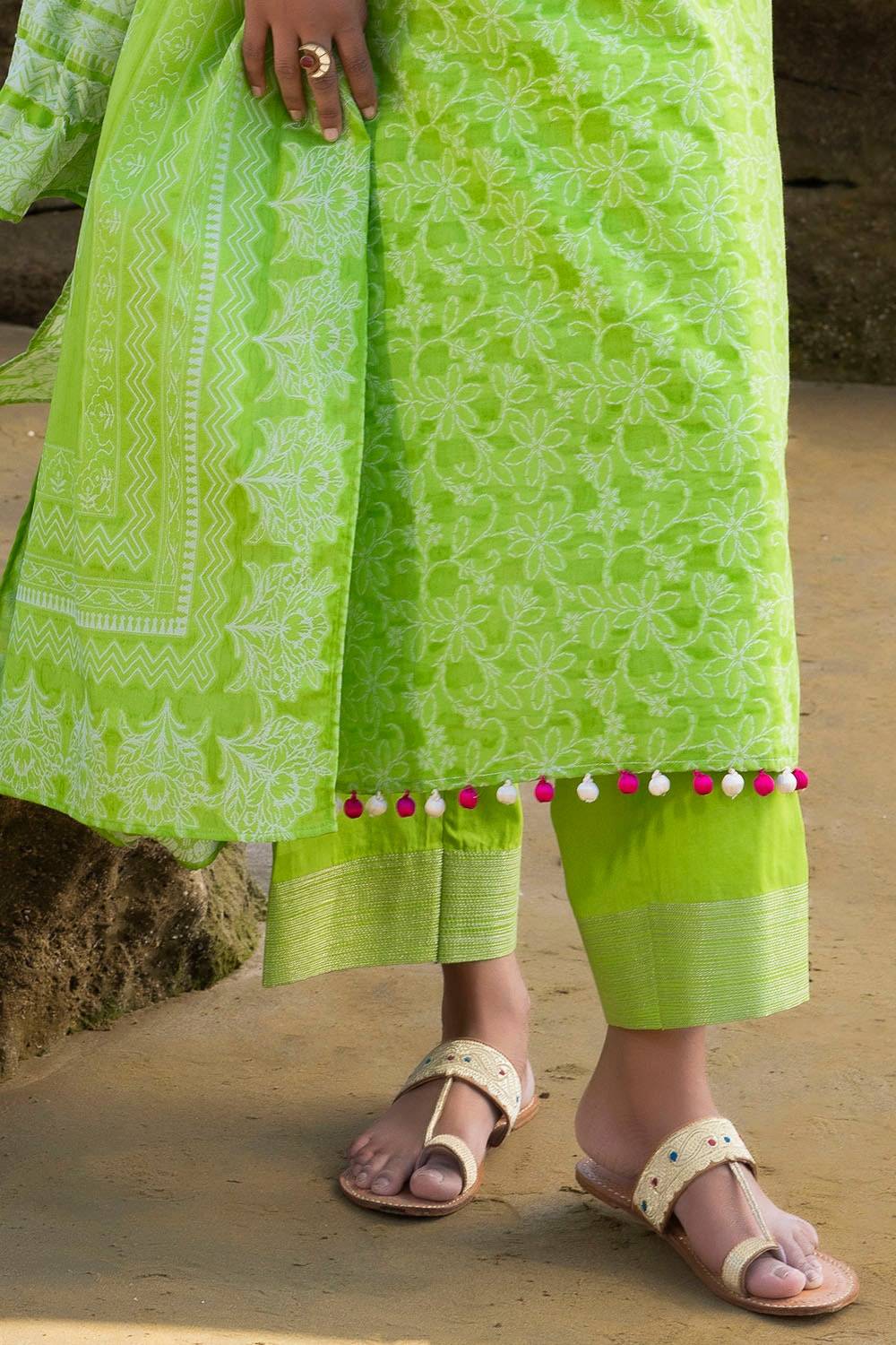 Gul Ahmed | Taara 25 | JD-42009 by Maria Faisal - Registered Vendor of : Gul Ahmed - type : Ladies Clothes - 100% original wedding dresses