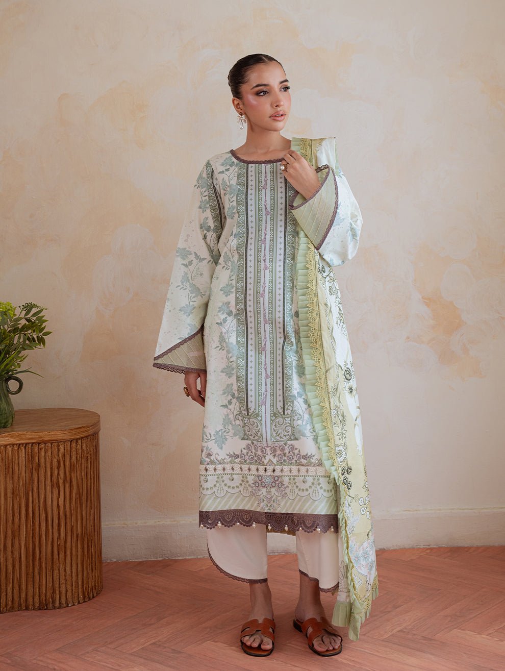 Jade | Cambric 25 | URBANE CAMBRIC PRINTS 2025 H - is Mint dress from Jade - Ladies Clothes - Maria Faisal