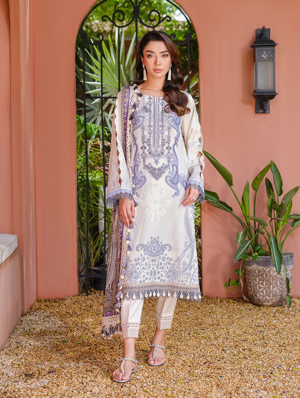 Jade | Cambric 25 | URBANE EMBROIDERED CAMBRIC 25 IV - is Ivory dress from Jade - Ladies Clothes - Maria Faisal