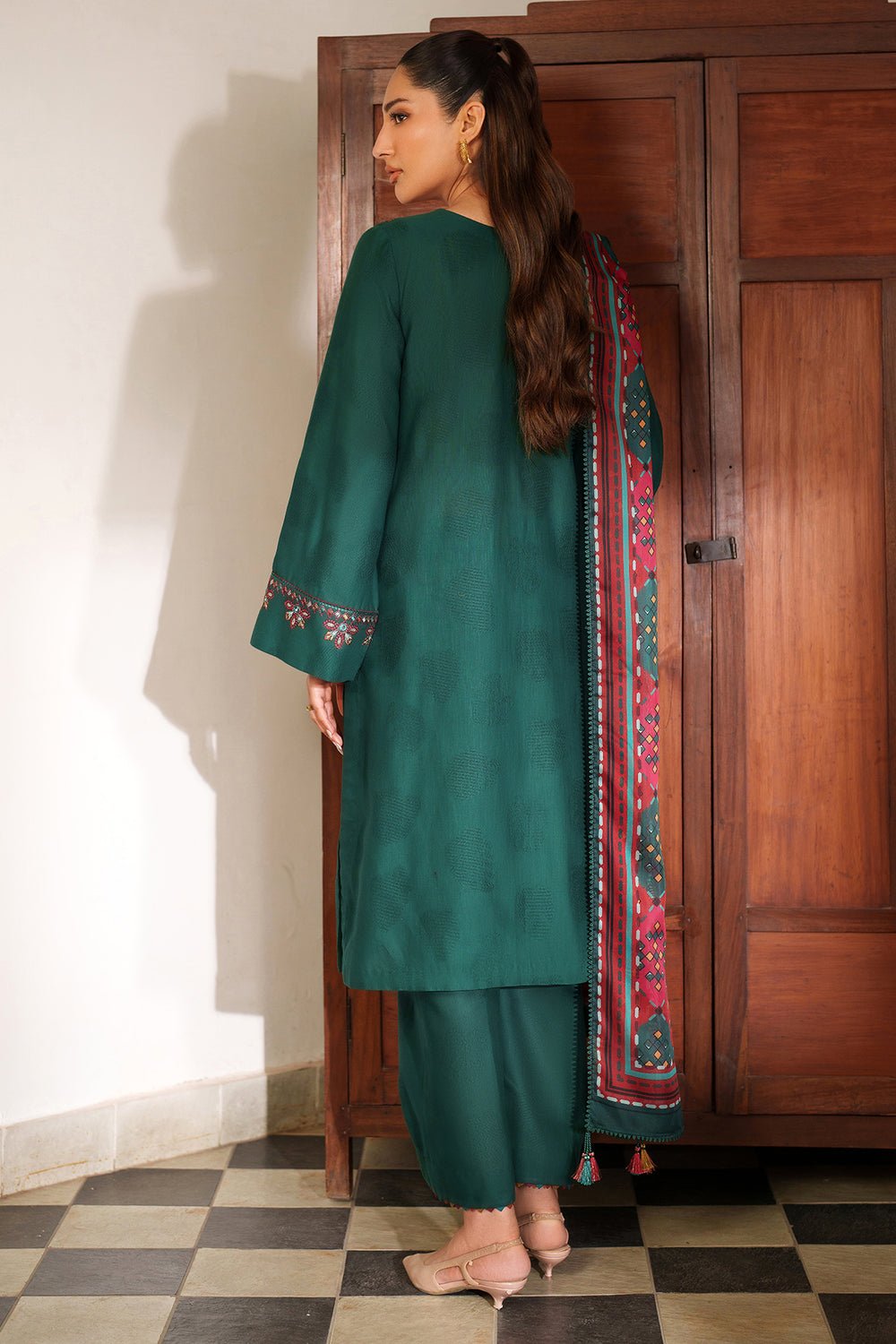 Jazmin | Winter 25 | UW - 0146 H - is Green dress from Jazmin - Ladies Clothes - Maria Faisal