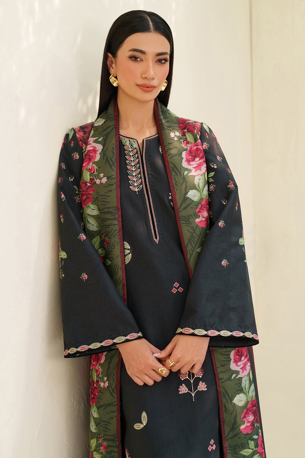 Jazmin | Winter 25 | UW - 0167 I - is Black dress from Jazmin - Ladies Clothes - Maria Faisal