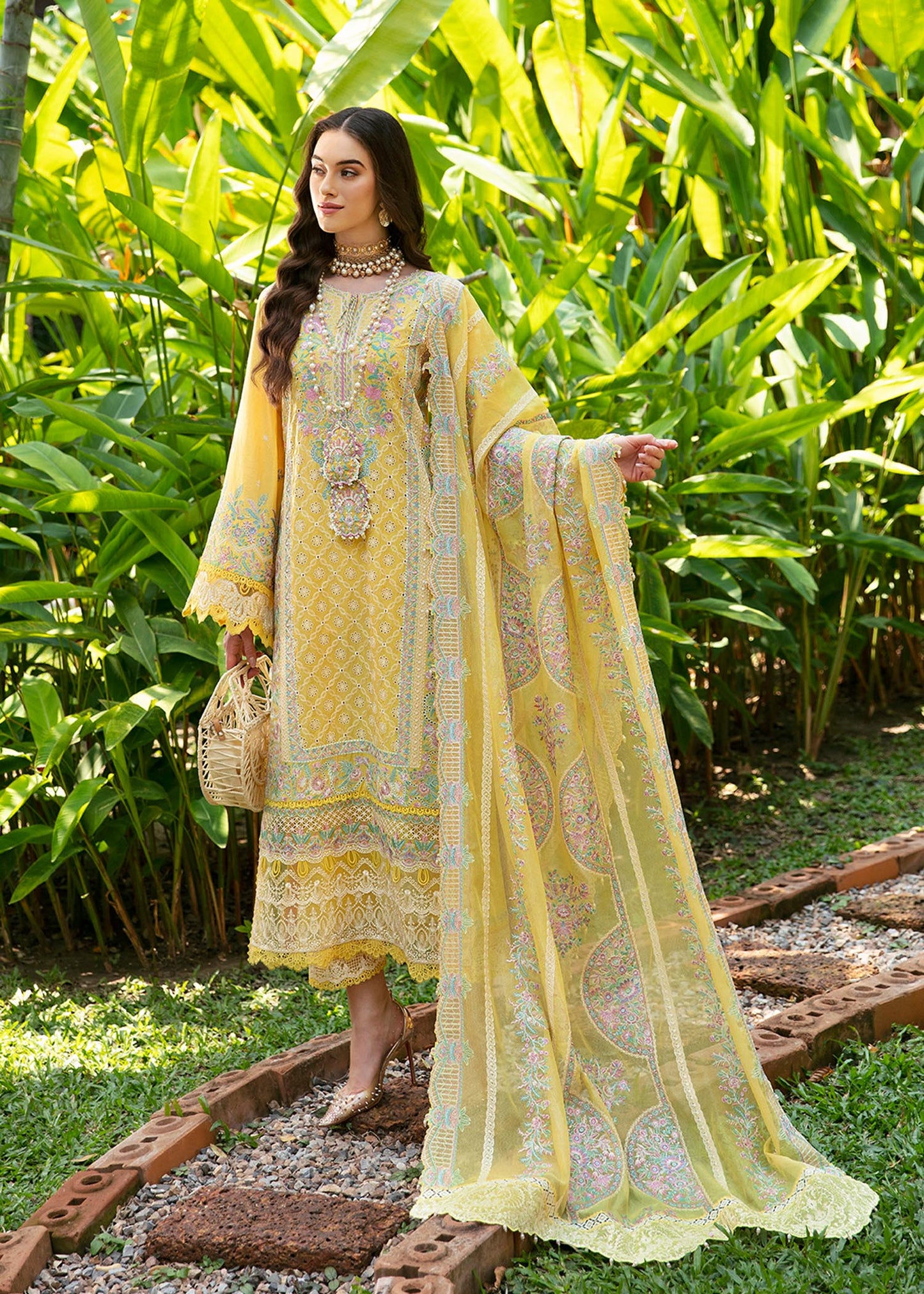 Kanwal Malik | Sareen Luxury Lawn 24 | Vanessa - Ladies Clothes - Maria Faisal