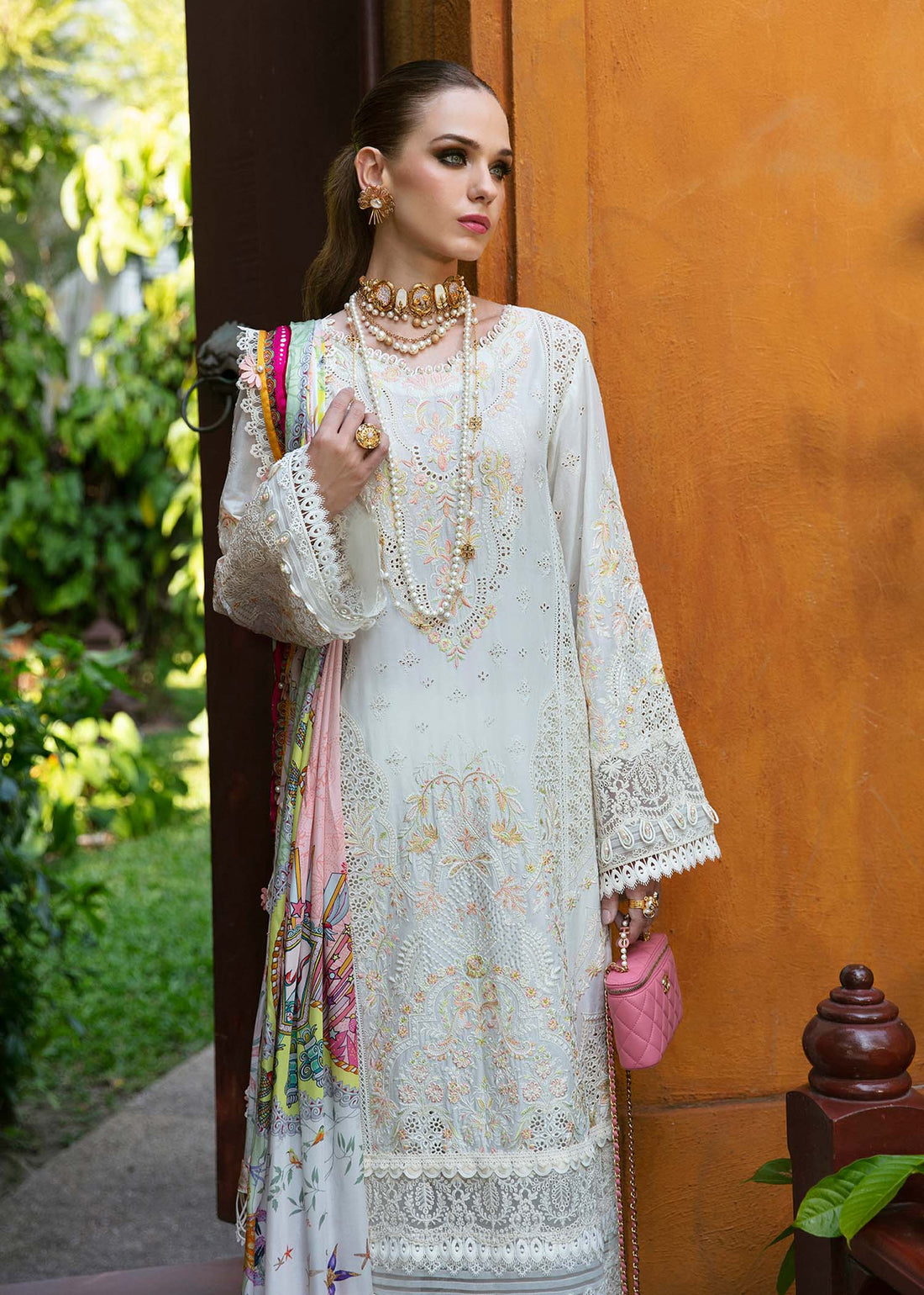 Kanwal Malik | Sareen Luxury Lawn 24 | Daisy