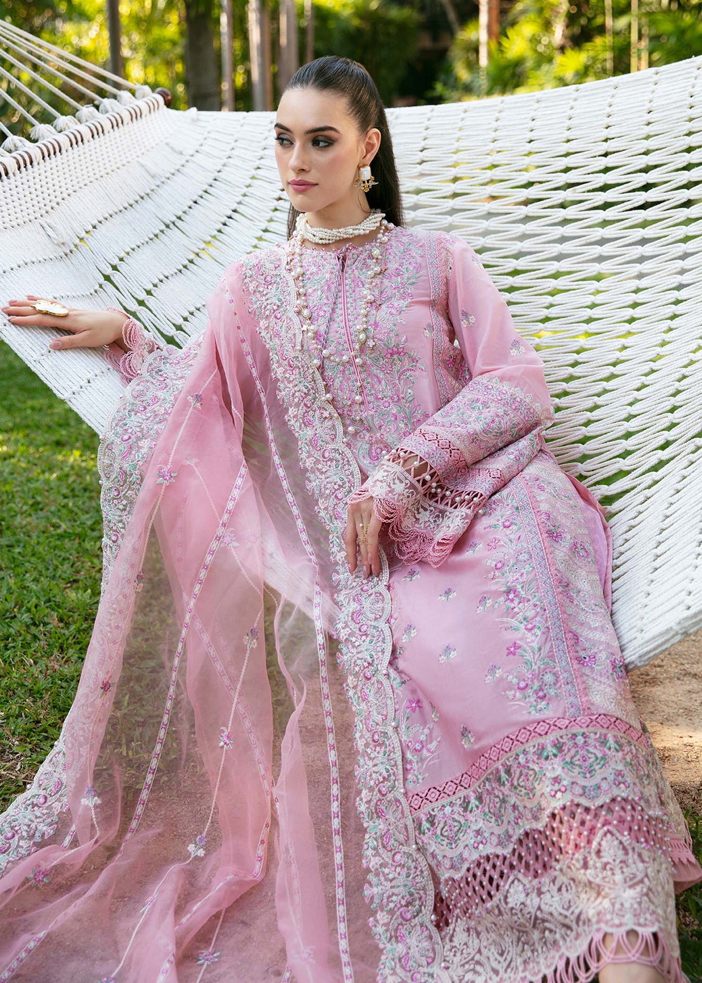 Kanwal Malik | Sareen Luxury Lawn 24 | Misty - Wedding Dress - Maria Faisal