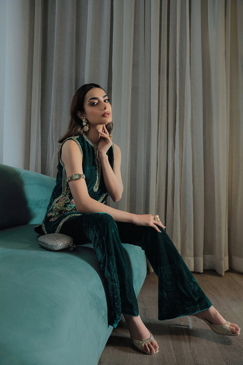 Saira Rizwan | Riona Luxury Formals | Simone - Waniyas