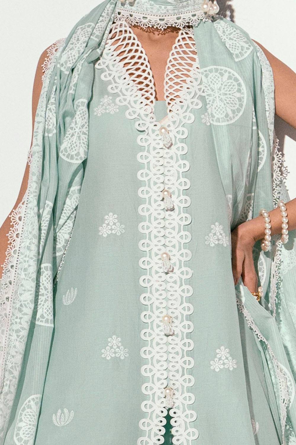 Gul Ahmed | Gul Nilofer 25 | DN-52023 by Maria Faisal - Registered Vendor of : Gul Ahmed - type : Ladies Clothes - 100% original wedding dresses