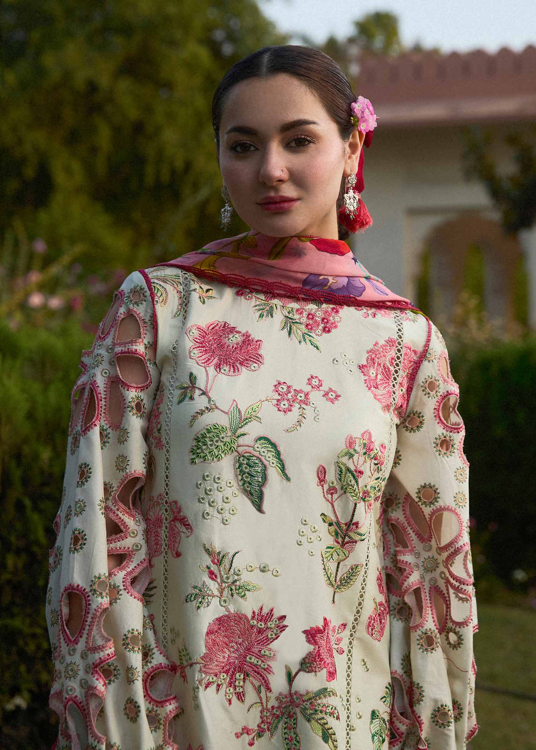 Hussain Rehar | SS Lawn 24 | Gleam - Waniyas