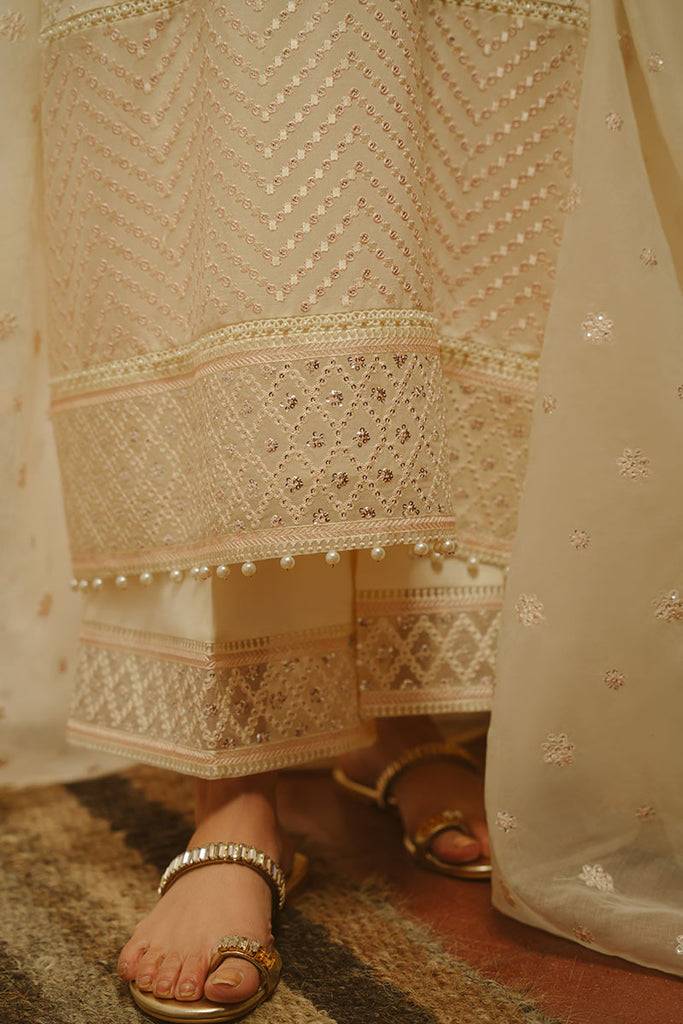 Cross Stitch | Luxe Atelier 25 | GENTEL GLAZE by Maria Faisal - Registered Vendor of : Cross Stitch - type : Ladies Clothes - 100% original wedding dresses