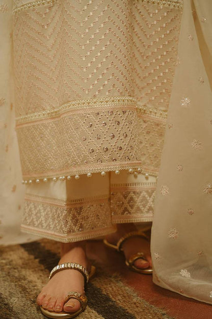 Cross Stitch | Luxe Atelier 25 | GENTEL GLAZE by Maria Faisal - Registered Vendor of : Cross Stitch - type : Ladies Clothes - 100% original wedding dresses