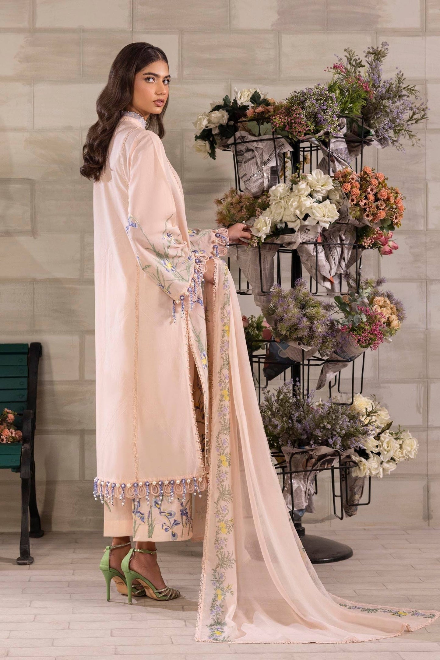 Sana Safinaz | Muzlin Spring 25 | M251-017B-3CJ by Maria Faisal - Registered Vendor of : Sana Safinaz - type : Ladies Clothes - 100% original wedding dresses