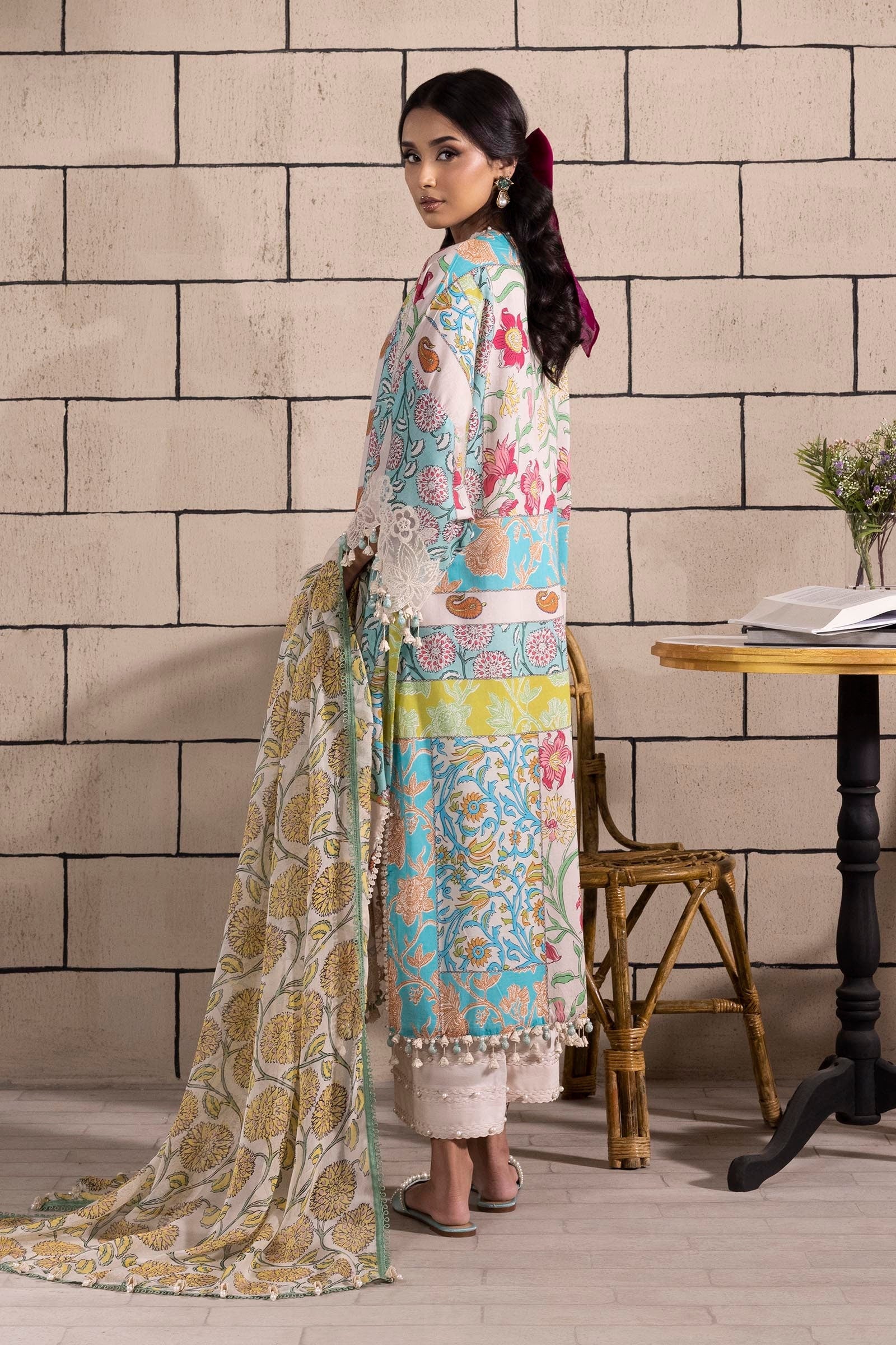 Sana Safinaz | Muzlin Spring 25 | M251-027B-3CI - Designer Dress with Intricate embroidery and embellishments. Shop elegent wedding dress at Maria Faisal.