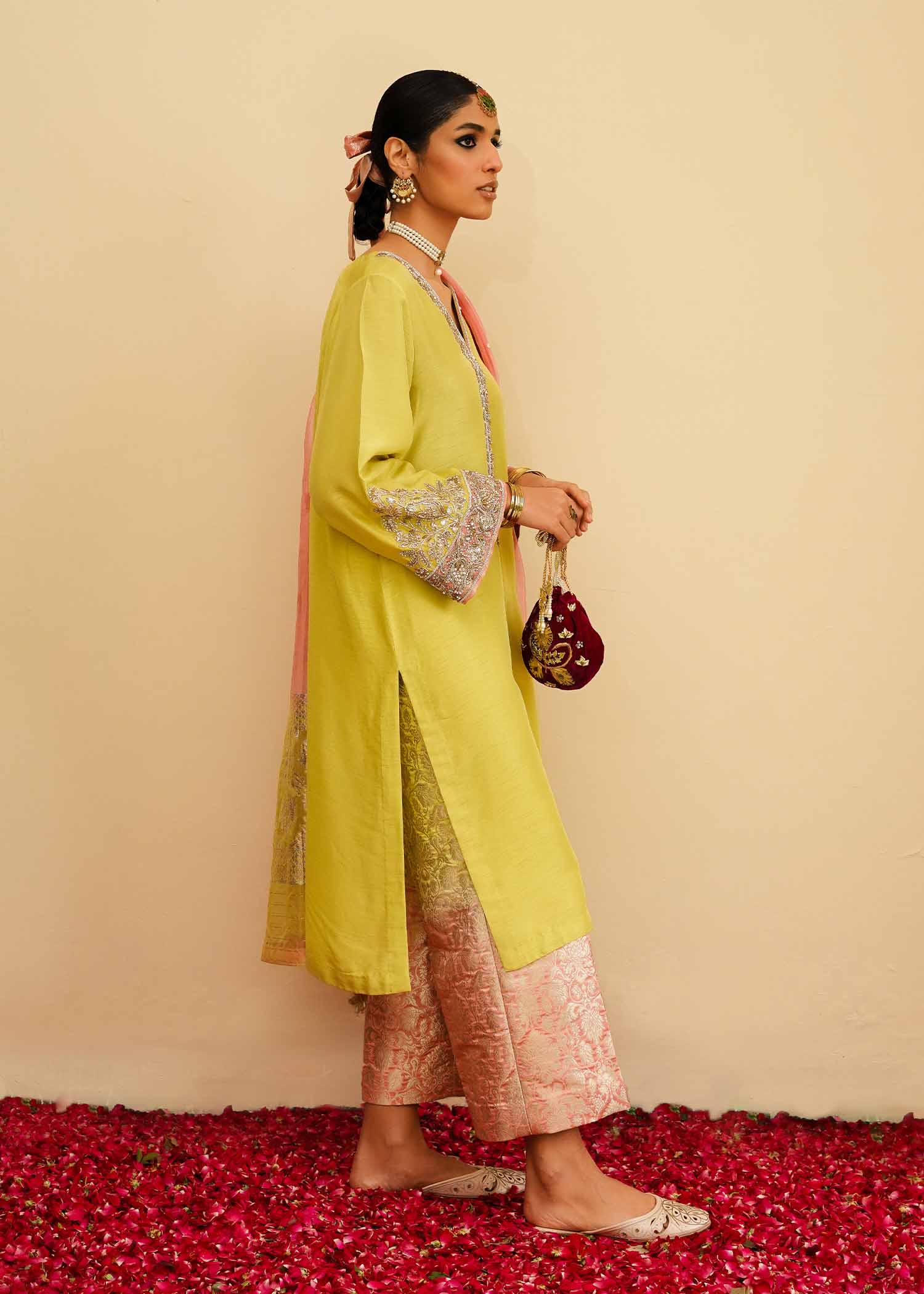 Mahgul | Eid Edit 2024 | Lemon Mint - Ladies Clothes 