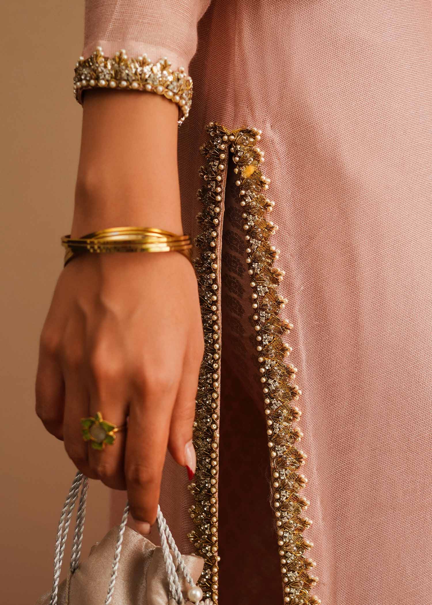 Mahgul | Eid Edit 2024 | Pink Elegance - Ladies Clothes 