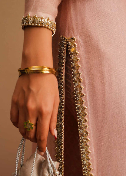 Mahgul | Eid Edit 2024 | Pink Elegance - Ladies Clothes 