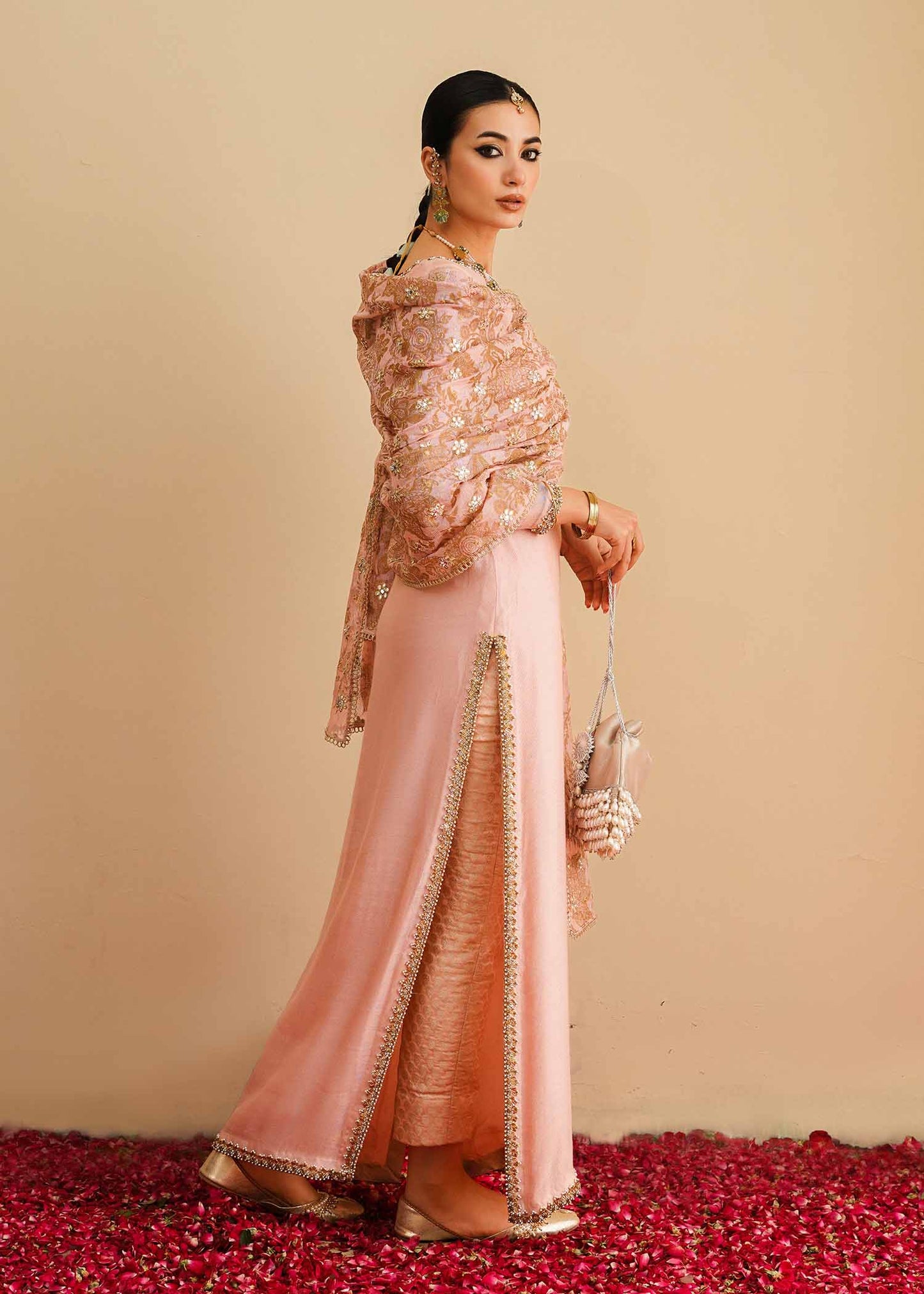 Mahgul | Eid Edit 2024 | Pink Elegance - Ladies Clothes 