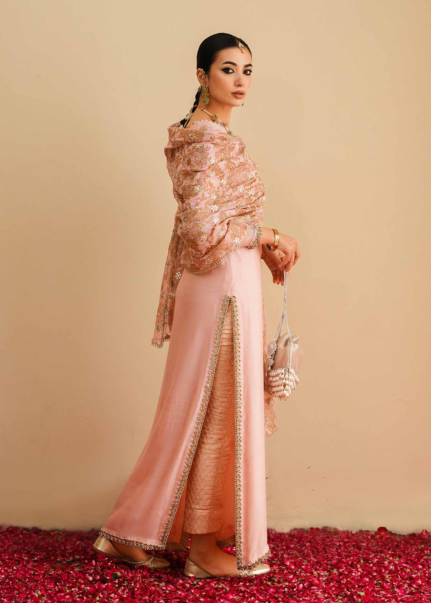 Mahgul | Eid Edit 2024 | Pink Elegance - Ladies Clothes 