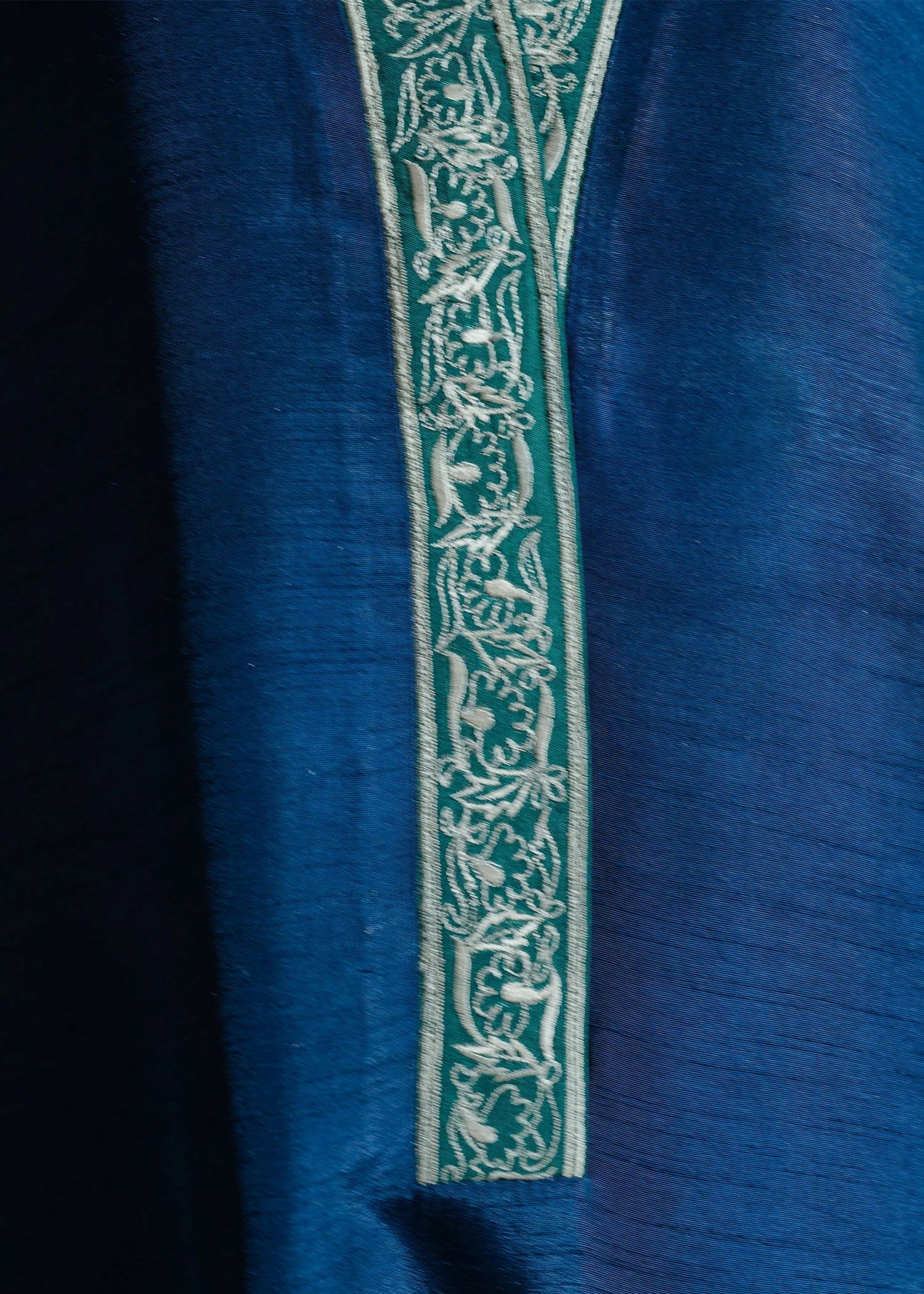 Mahgul | Eid Edit 2024 | Midnight Crush - Ladies Clothes 