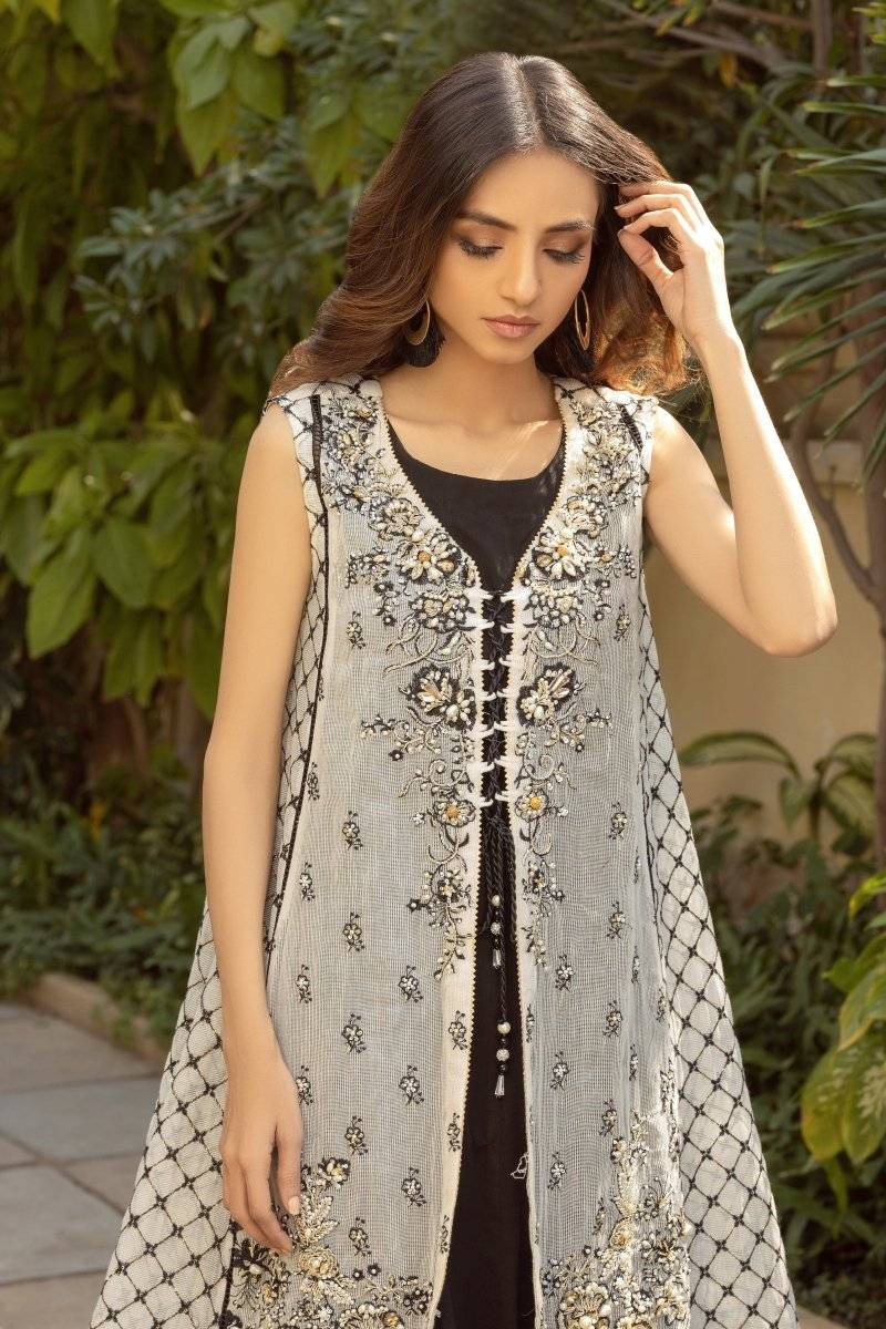 Panache | Pret | Majestic Monotony by Maria Faisal - Registered Vendor of : Panache By Mona - type : Ladies Clothes - 100% original wedding dresses