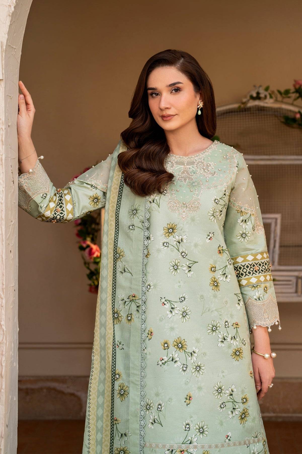 Alizeh | Levana Lawn | Mintel by Maria Faisal - Registered Vendor of : Alizeh - type : Ladies Clothes - 100% original wedding dresses