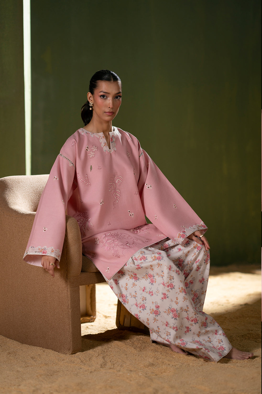 Saira Rizwan | Joolie Co ords | JOOLIE PINK - JBP25-08 - Ladies Clothes - Maria Faisal