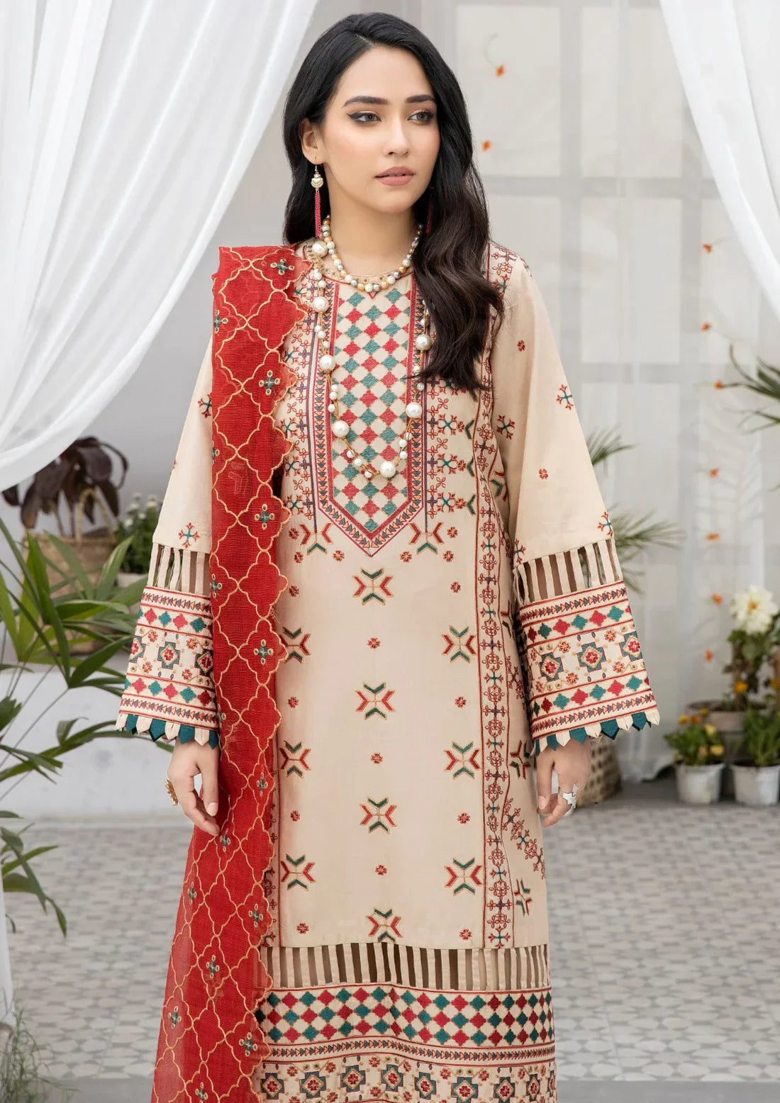 Mohagni | Muntazir Luxury Lawn 24 | AM-15 - Ladies Clothes 