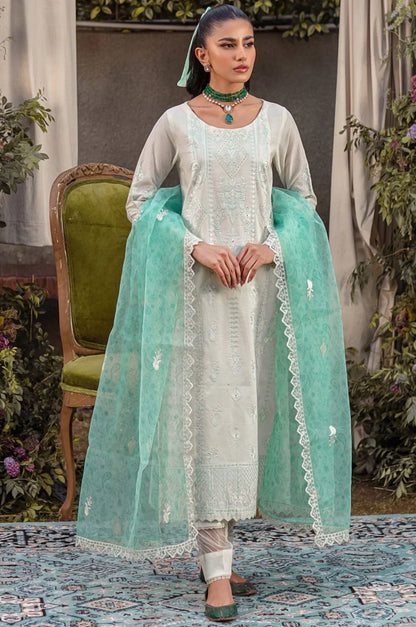 Mohagni | Muntazir Luxury Lawn 24 | CM-03 - Ladies Clothes 