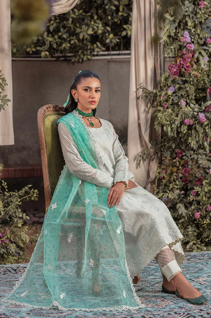 Mohagni | Muntazir Luxury Lawn 24 | CM-03 - Ladies Clothes 