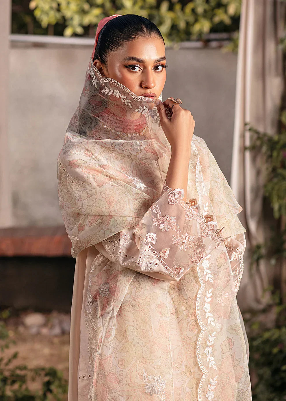 Mohagni | Muntazir Luxury Lawn 24 | CM-04 - Ladies Clothes 