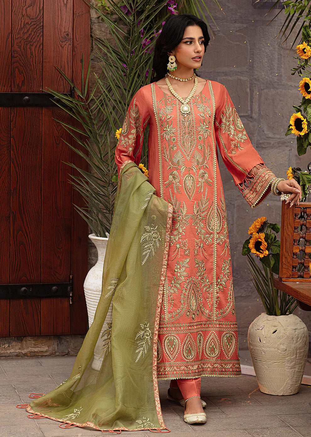 Mohagni | Muntazir Luxury Lawn 24 | CM-09 - Ladies Clothes 