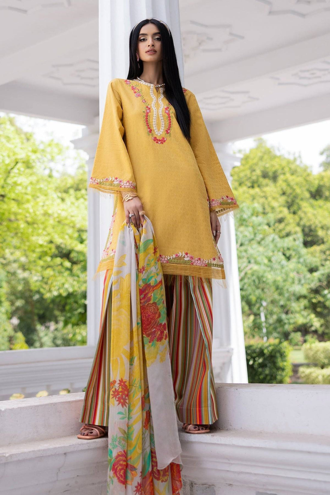 Charizma | Niche Eid Edit | CNP-5-093Z by Maria Faisal - Registered Vendor of : Charizma - type : Ladies Clothes - 100% original wedding dresses