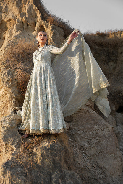 Nilofer Shahid | Verve Summer 24 | Mavi  Verve SS 24 - Maria Faisal