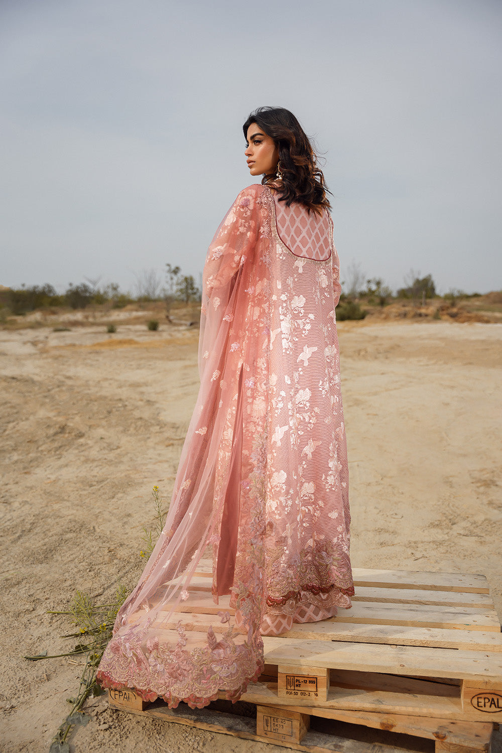 Nilofer Shahid | Verve Summer 24 | Sasha (3pc)  Verve SS 24 - Maria Faisal
