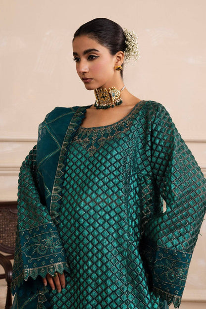 Maryum N Maria | Izara Formals | NOUR - MW40039 by Maria Faisal - Registered Vendor of : Maryum N Maria - type : Ladies Clothes - 100% original wedding dresses