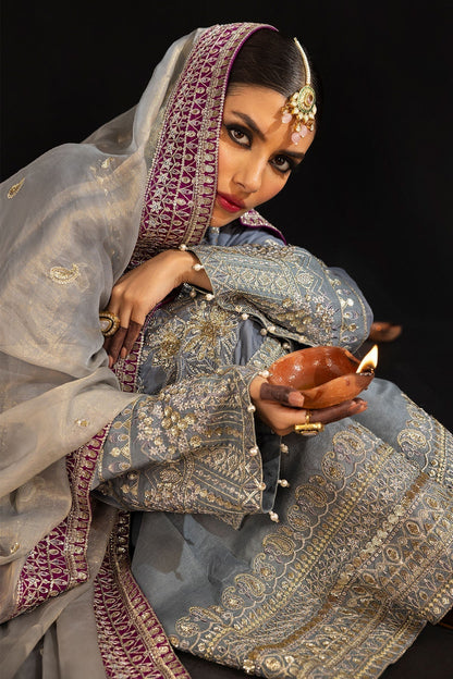 Nureh | Maya Velvet 23 | Mahal