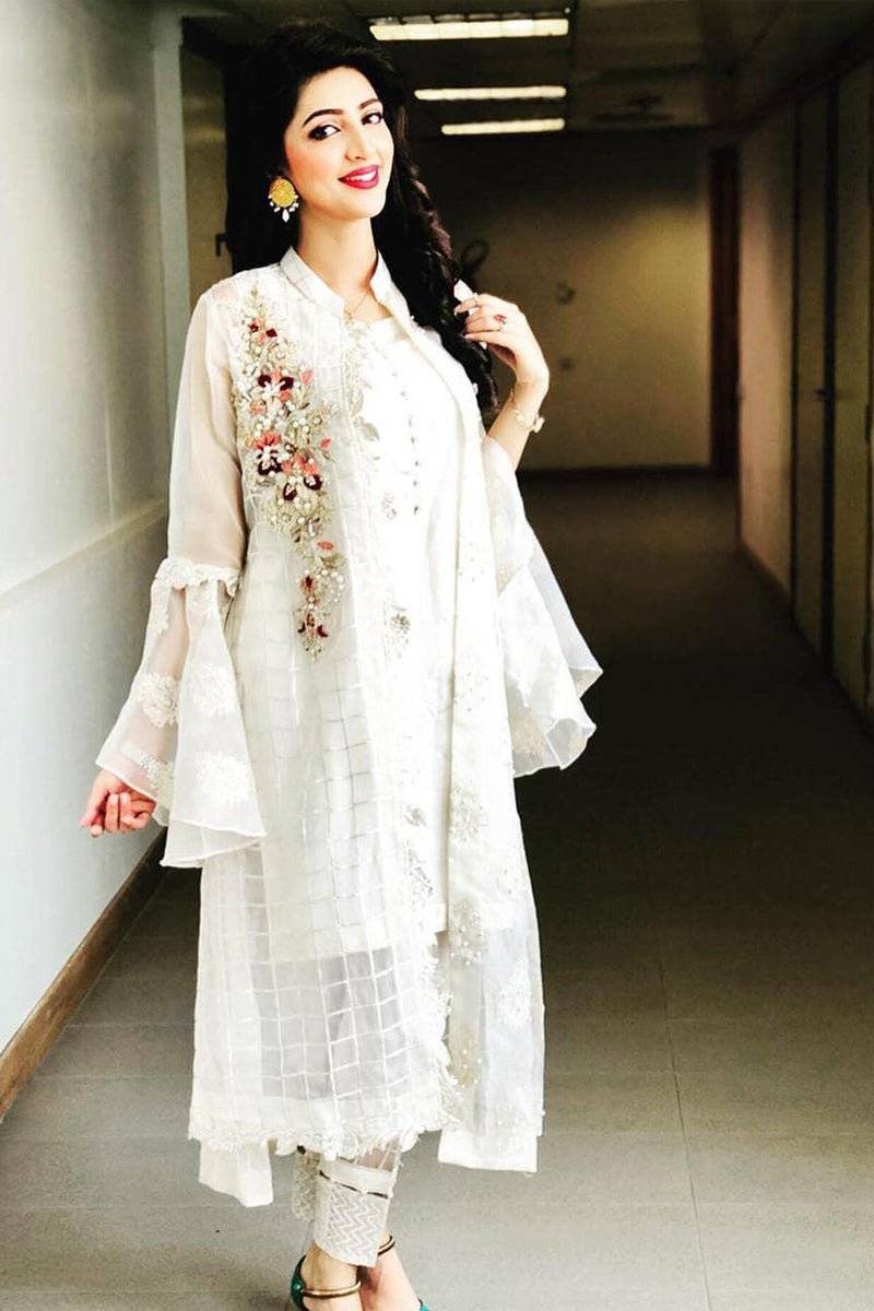 Panache | Pret | Opalescent Diamond by Maria Faisal - Registered Vendor of : Panache By Mona - type : Ladies Clothes - 100% original wedding dresses