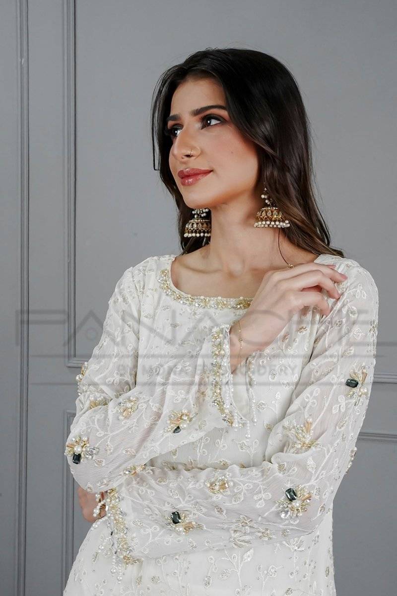 Panache | Pret | Pure Ivory Dreams by Maria Faisal - Registered Vendor of : Panache By Mona - type : Ladies Clothes - 100% original wedding dresses