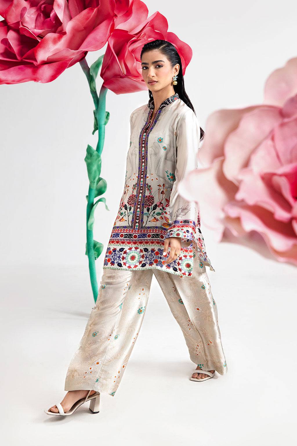 Afsanah | The Print Edit | IVORY FROST AP-108 by Maria Faisal - Registered Vendor of : Afsanah - type : Ladies Clothes - 100% original wedding dresses