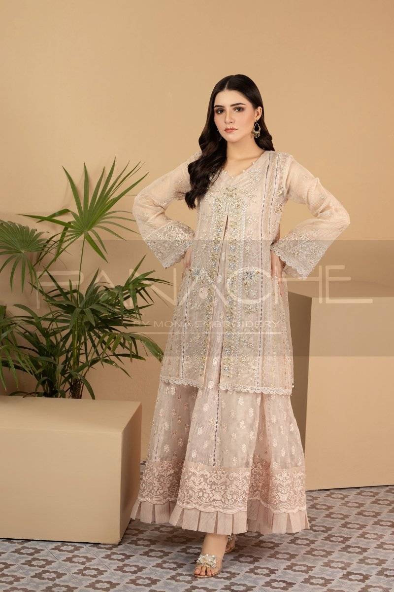 Panache | Pret | Ritzy Rosette by Maria Faisal - Registered Vendor of : Panache By Mona - type : Ladies Clothes - 100% original wedding dresses