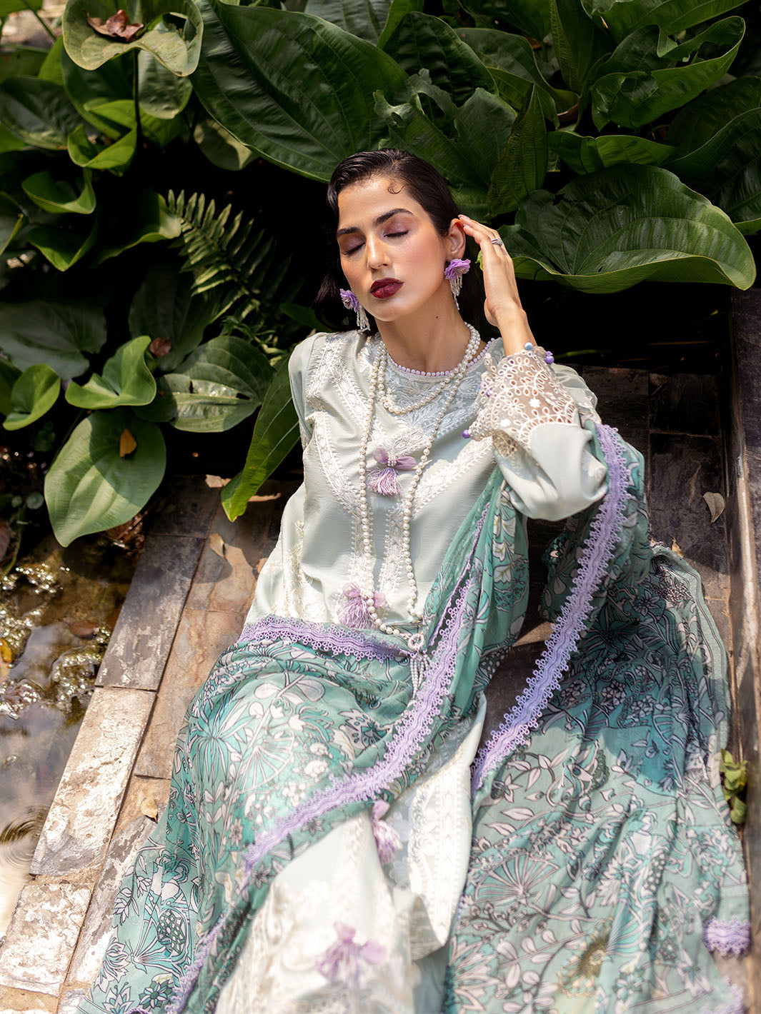 Roheenaz | Dahlia Embroidered Lawn 24 | Gardenia - Ladies Clothes 