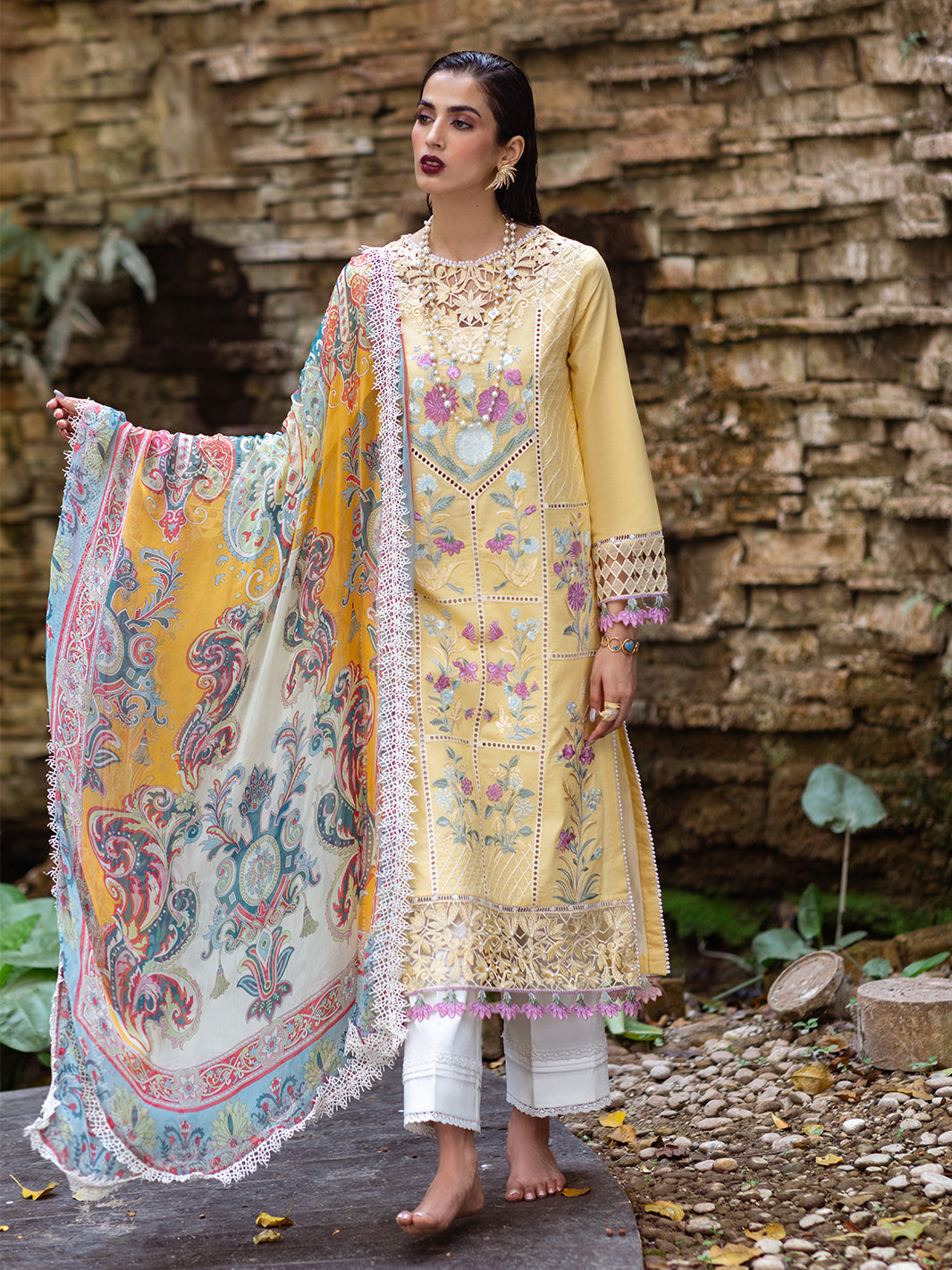 Roheenaz | Dahlia Embroidered Lawn 24 | Daffodil - Ladies Clothes 
