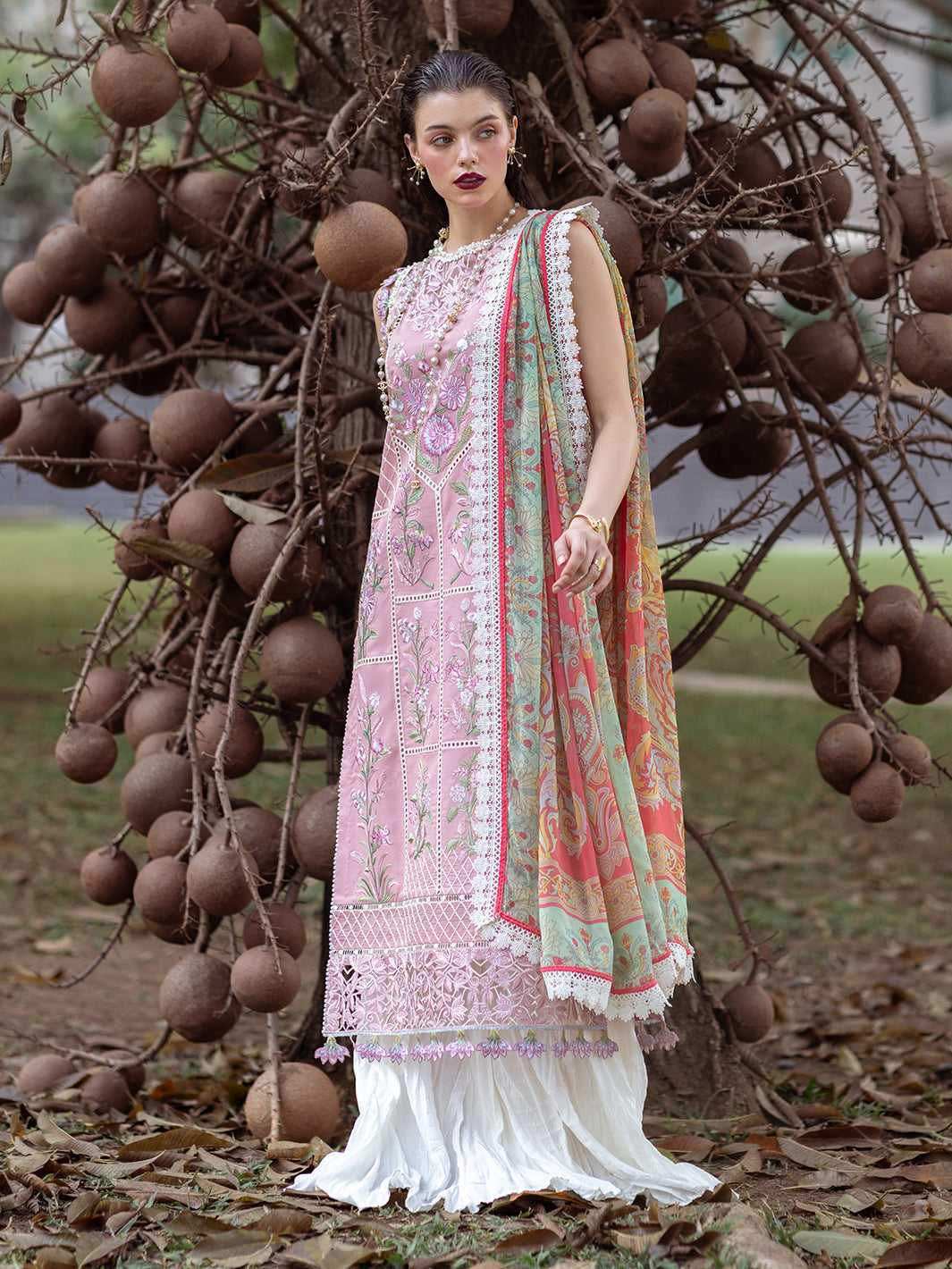 Roheenaz | Dahlia Embroidered Lawn 24 | Peony - Ladies Clothes 