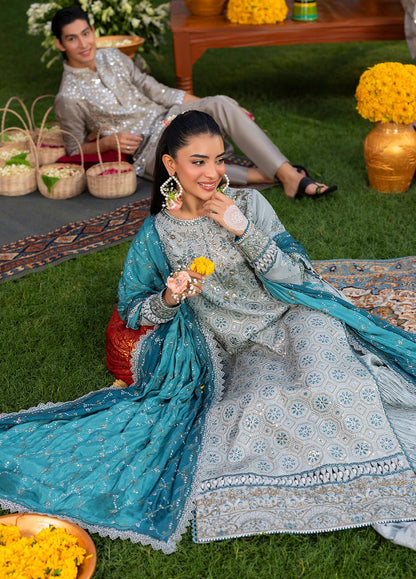 Sahane | Haye Dil Wedding Formals | CT 29003 Glow of Eternity - is Blue dress from Sahane - Ladies Clothes - Maria Faisal