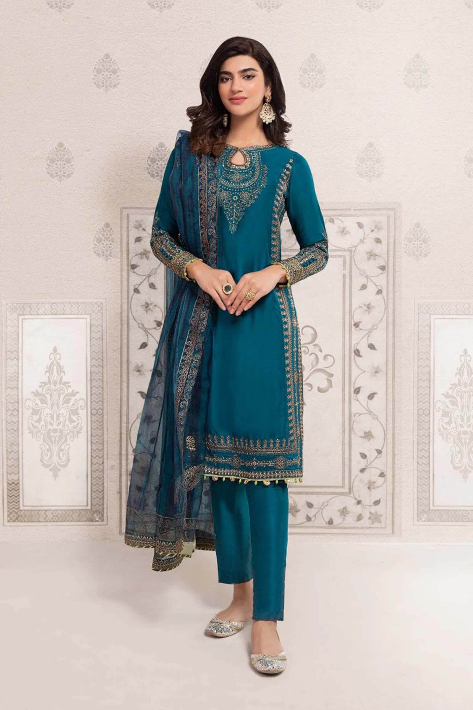 Maira B | Ready to Wear | SF-EF22-07R1 by Maria Faisal - Registered Vendor of : Maria B - type : Wedding Dress - 100% original wedding dresses
