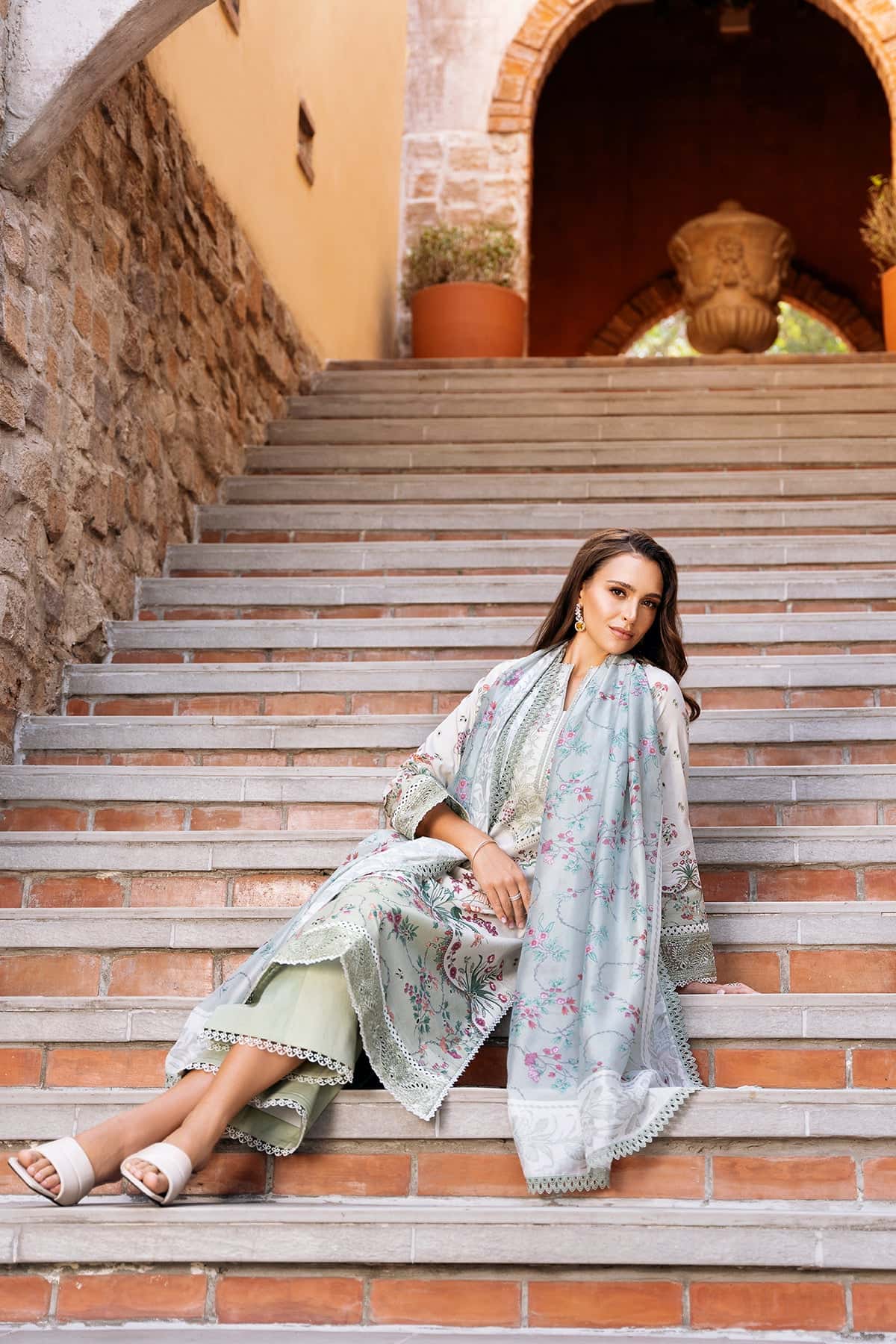 Afrozeh | Damask The Holiday Edit 25 | Rosheen A by Maria Faisal - Registered Vendor of : Afrozeh - type : Ladies Clothes - 100% original wedding dresses
