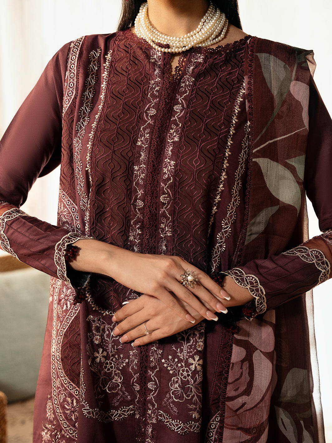 Izel | Dastak Luxury Lawn | TABEER - Ladies Clothes 