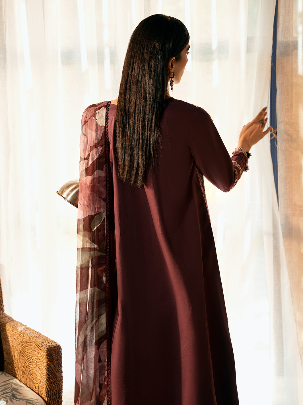 Izel | Dastak Luxury Lawn | TABEER - Ladies Clothes 