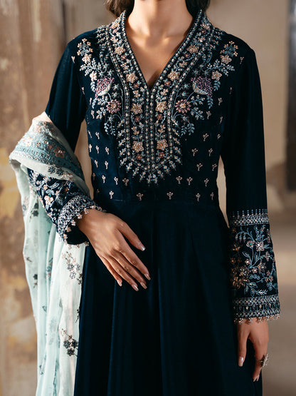 Flossie | Siara Velvet Formals | V-101 - Ladies Clothes - Maria Faisal