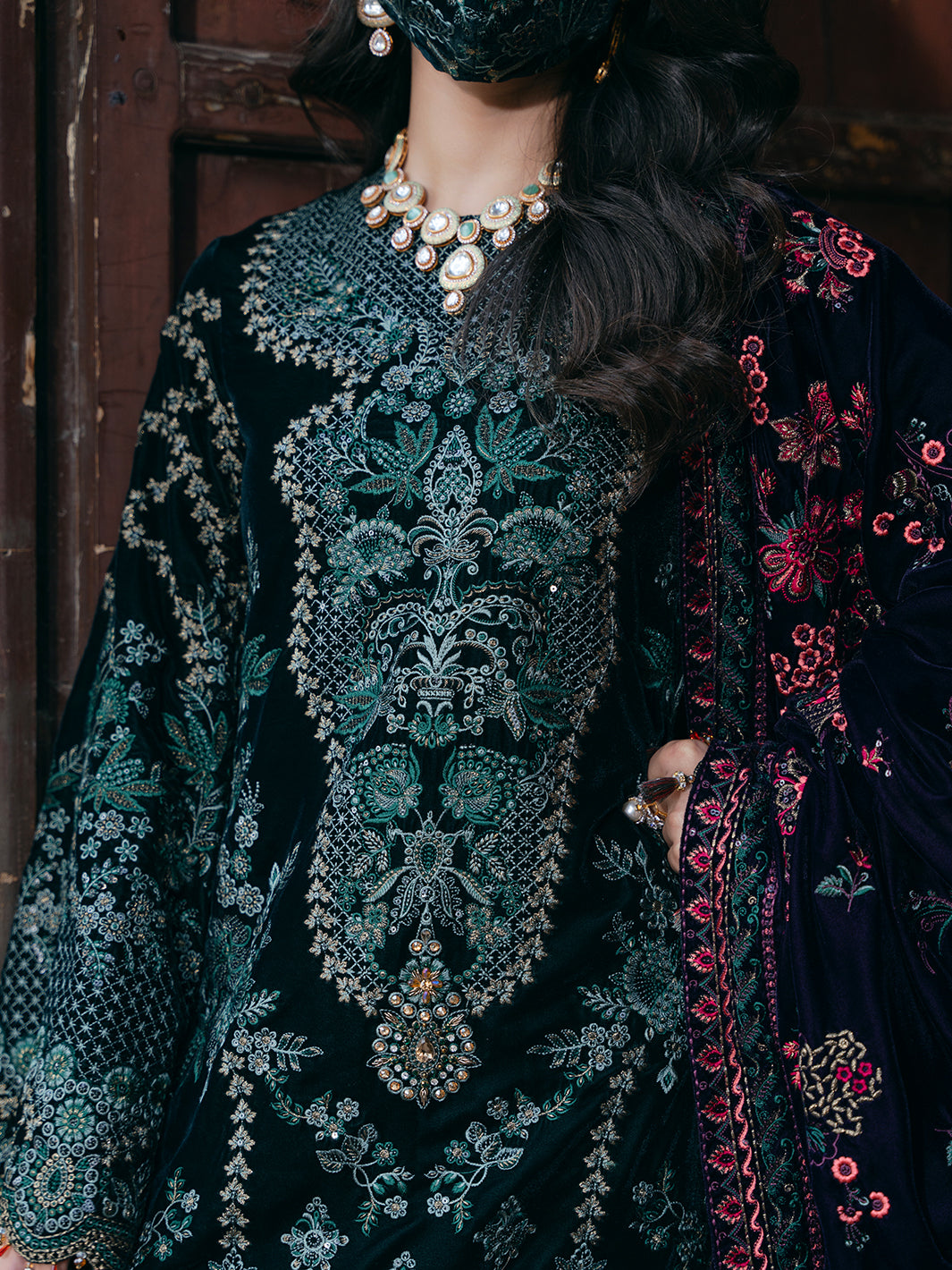 Flossie | Siara Velvet Formals | V-102 - A - Ladies Clothes - Maria Faisal